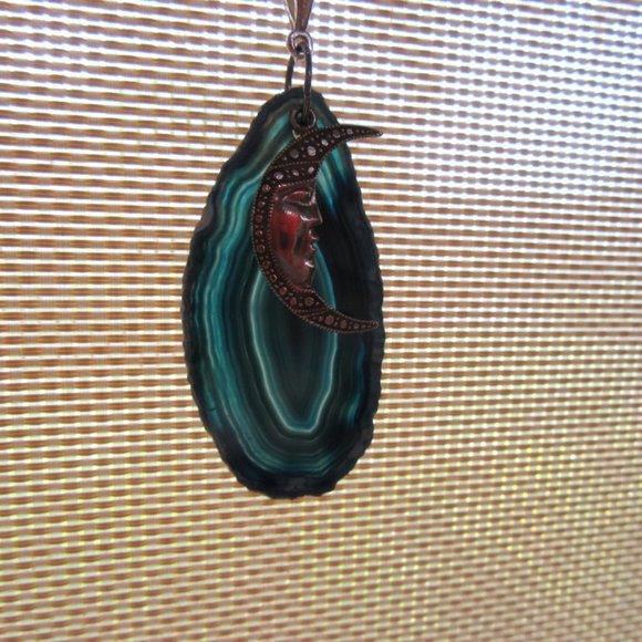 Turquoise agate choker necklace crescent moon - Picture 7 of 7